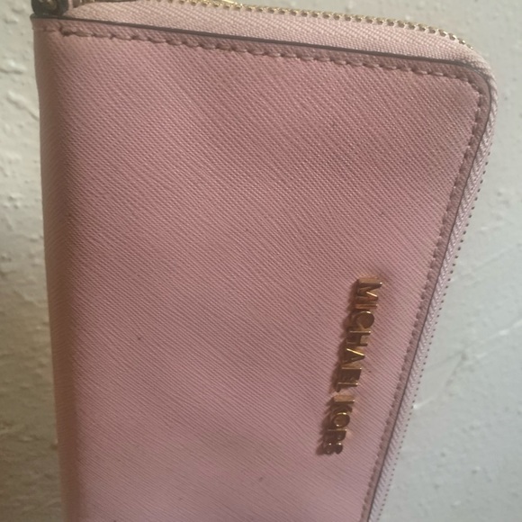 Wallet - Picture 13 of 16